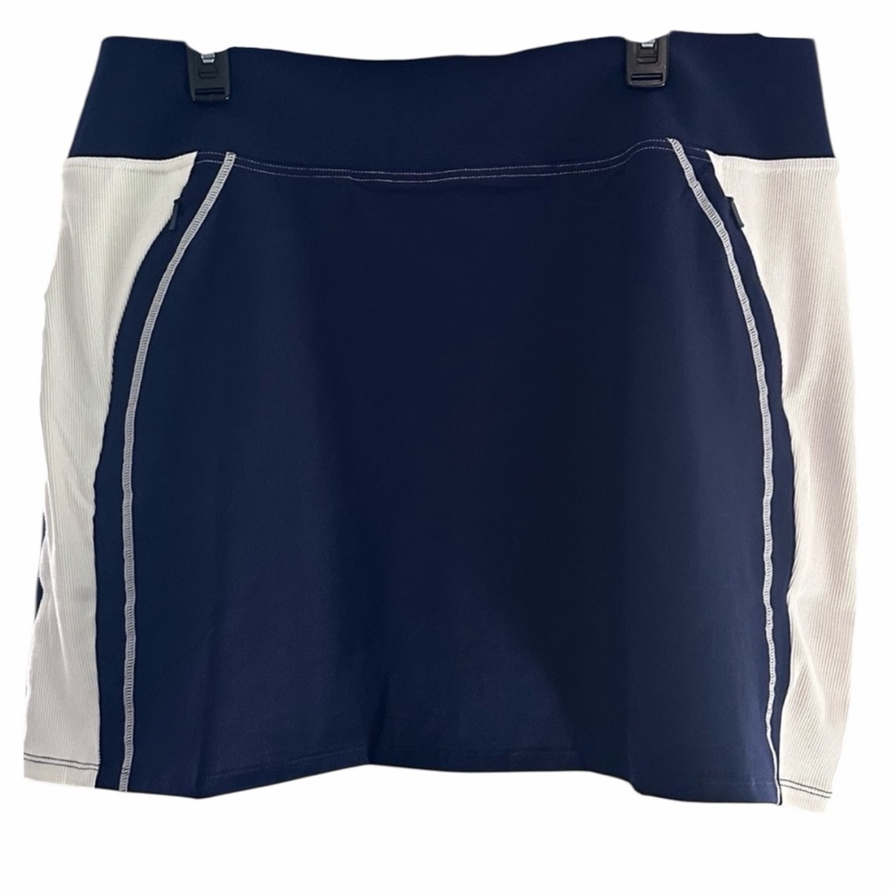 Movers Women’s PowerStretch Jersey Impact Performance Skort Sz XL NWT 
PTP 17.5”